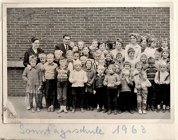 1963 mit Tante Sigrid, Onkel Karl und Tante Gerda